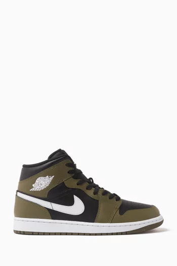 Air Jordan 1 Mid-top Sneakers in Leather