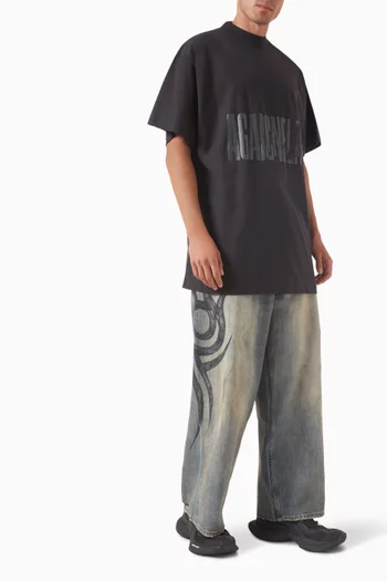 Y2K Stretched-knee Baggy Jeans in Denim