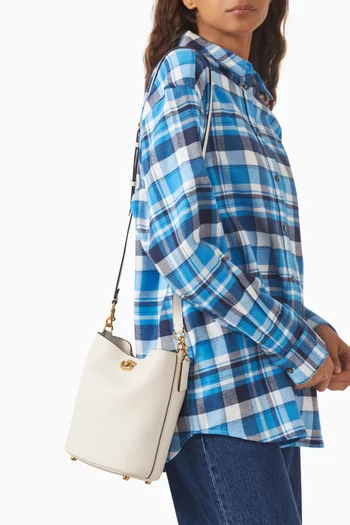 Willow 19 Bucket Bag in Pebbled Leather