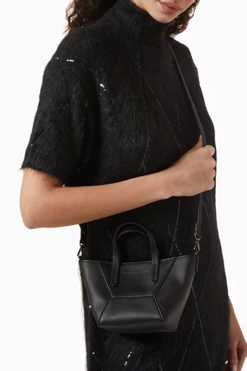 Crossbody Bag in Leather