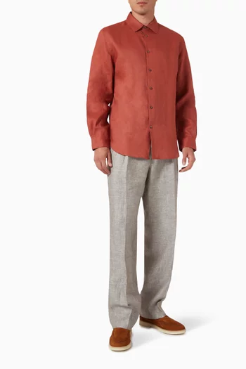 Button-down Shirt in Linen
