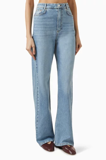 Cai Straight-fit Jeans in Denim