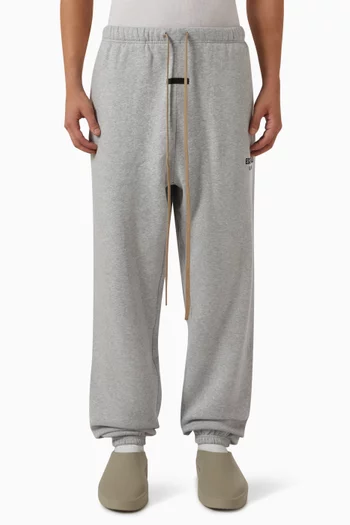 Essential Sweatpants in Fleece