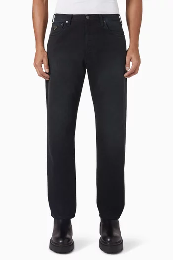 Tapered Jeans in Denim