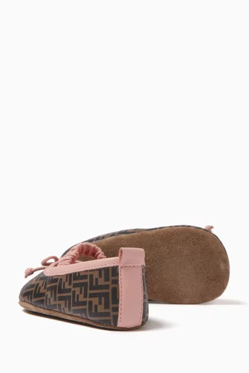 FF Ballerina Flats in Leather
