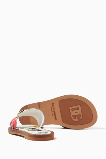 DG  Floral Logo Slides
