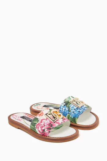 DG  Floral Logo Slides