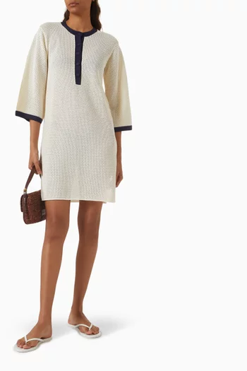 فستان الباتروس قصير نسيج مفرغ