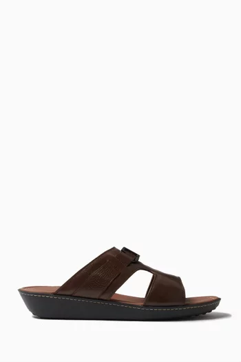 T Sandals in Leather