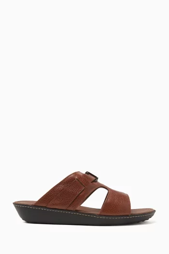 T Sandals in Leather