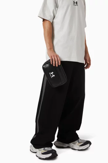 x Under Armour® Toiletry Pouch in Smooth Lambskin