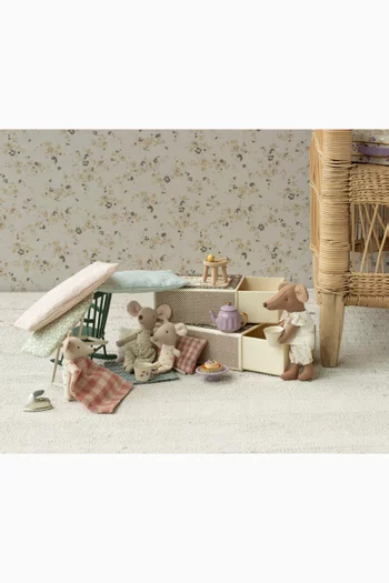 Big Sister Mouse in a Matchbox Bed