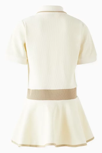 فستان بياقة بولو بشعار الماركة مزيج قطن