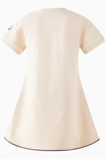 فستان بشعار الماركة قطن