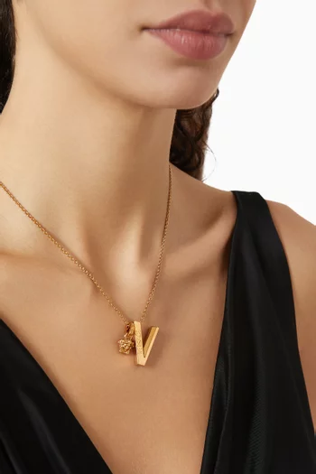 V2025 Medusa Chain Necklace in Gold-tone Brass