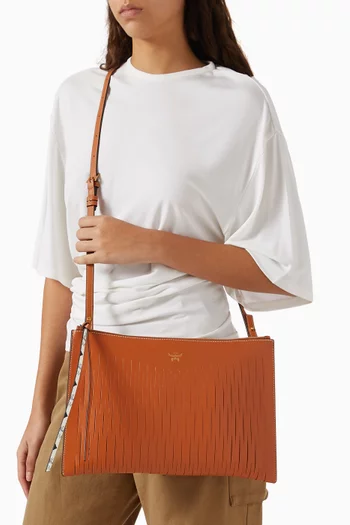 Medium Aren Crossbody Bag in Leather
