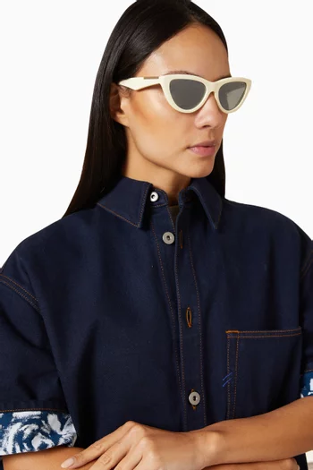 Cat-eye Sunglasses in Acetate