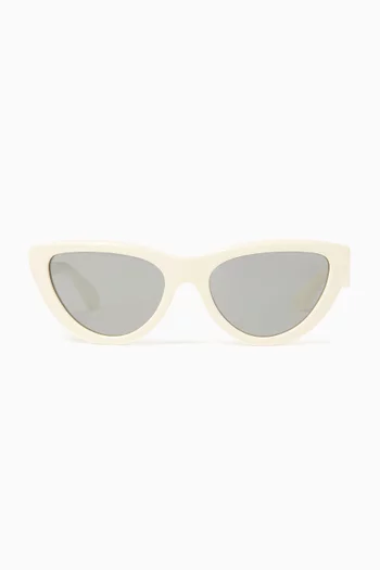 Cat-eye Sunglasses in Acetate