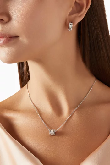 Life Diamonds Necklace in 18kt White Gold