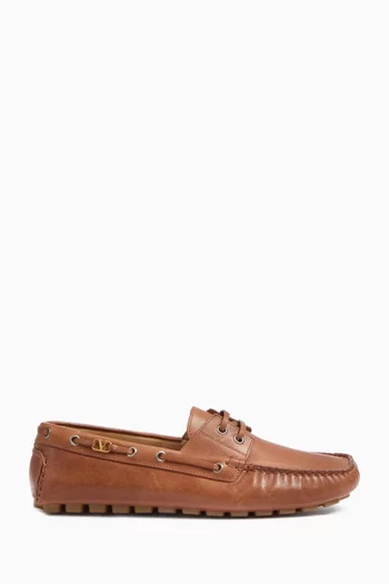 Valentino Garavani Driver Fastaway Loafers in Leather