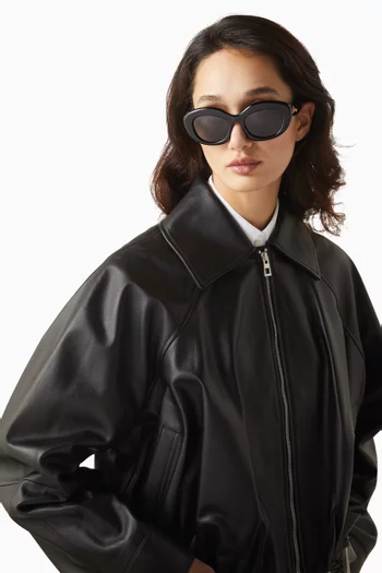 Dawn Oval Sunglasses in Acetate