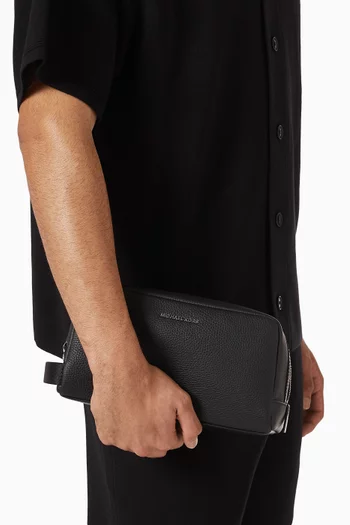 Hudson Travel Pouch in Leather