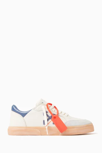 New Low Vulcanized Sneakers in Leather