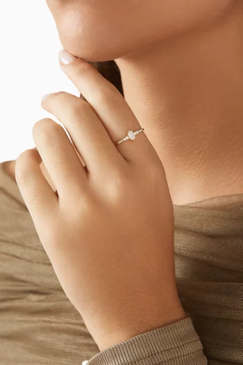 Opal Ring in Diamond & 14kt Yellow Gold