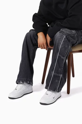 Air Force 1 '07 LV8 Sneakers in Leather