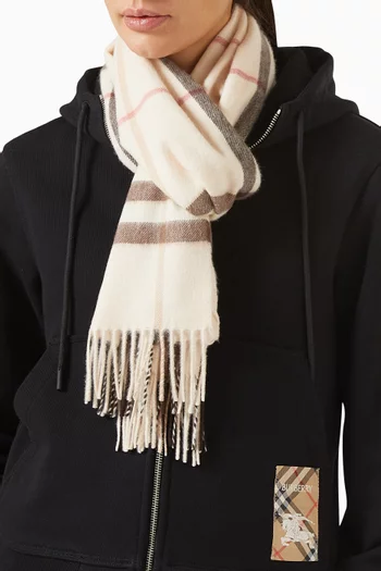Giant Check Scarf in Cashmere