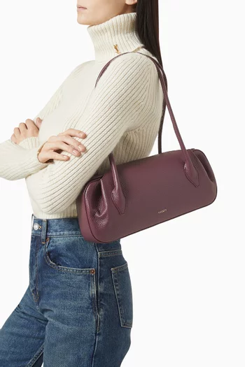 Small Oyster Shoulder Bag in Grained Leather