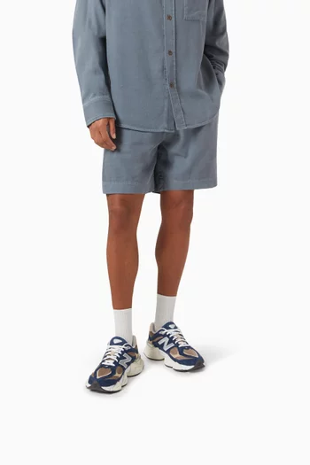 9060 Sneakers in Suede & Mesh
