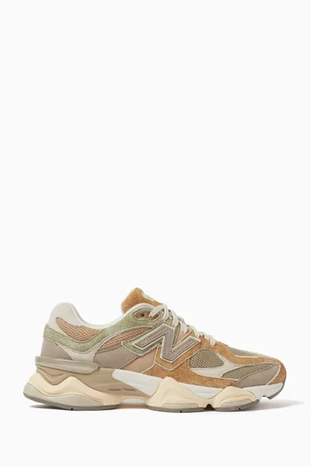 9060 Sneakers in Suede & Mesh