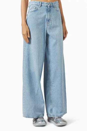 Mid-waist Wide-leg Jeans in Denim