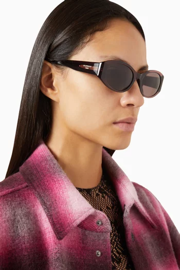 Oval Sunglasses in Acetate