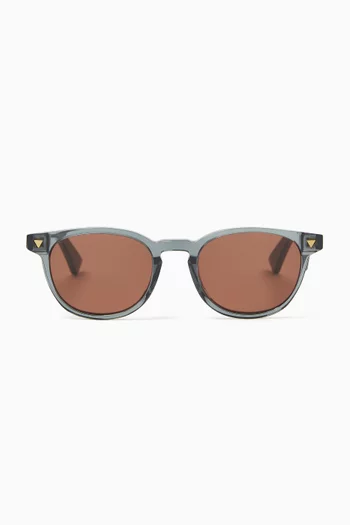Round Sunglasses in Acetate