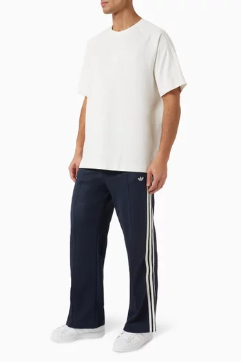 Premium Essentials T-shirt in Cotton
