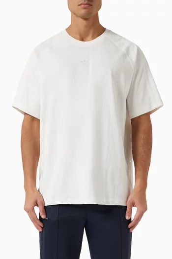 Premium Essentials T-shirt in Cotton