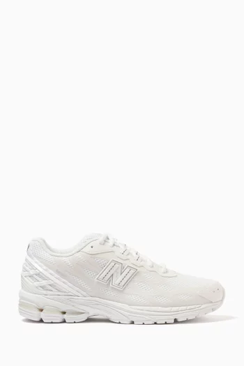 1906W Low-top Sneakers in Mesh