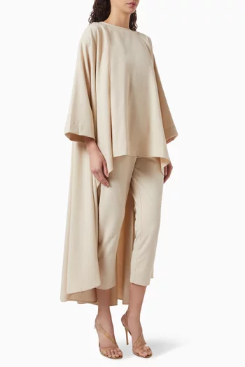 طقم بنطال وبلوزة آدا بتصميم متناسق