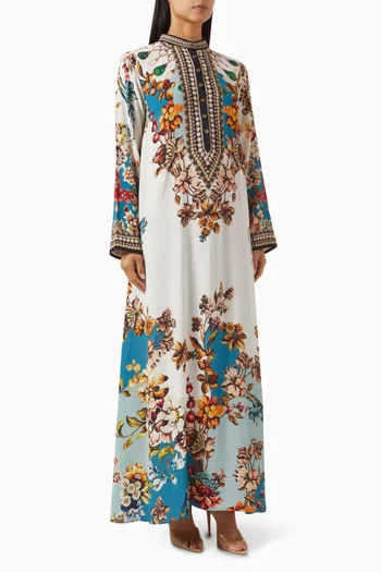 قفطان نيلوفر مزين بتطريزات