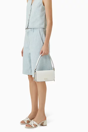 Liv Shoulder Bag in Leather
