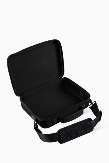 Travel Case & Frame