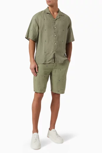 Bermuda Shorts in Linen