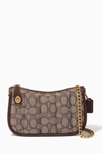 Swinger 20 Shoulder Bag in Signature Jacquard