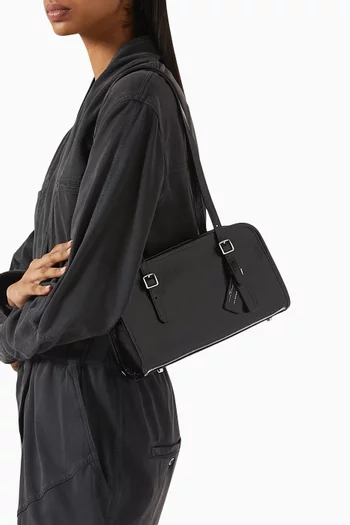 حقيبة سوينج بسحّاب جلد ناعم