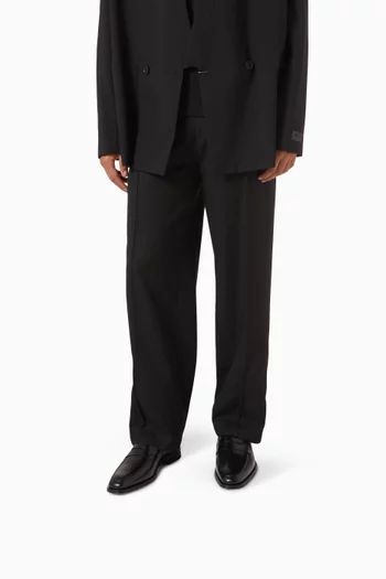 حذاء سهل الارتداء بشريط بيني جلد