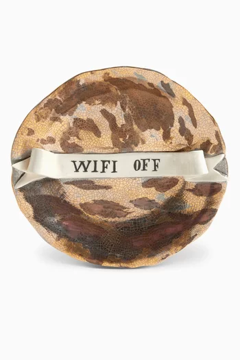 طبق بنقشة Wifi Off لوبجيه × روان هوفمان