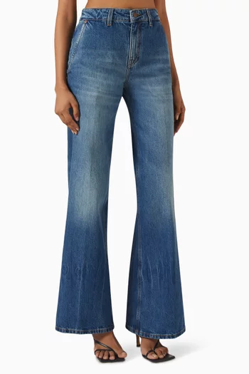 Gigi Flared Jeans in Denim