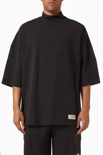High-neck Exaggerated-sleeve T-shirt in Softskin100©